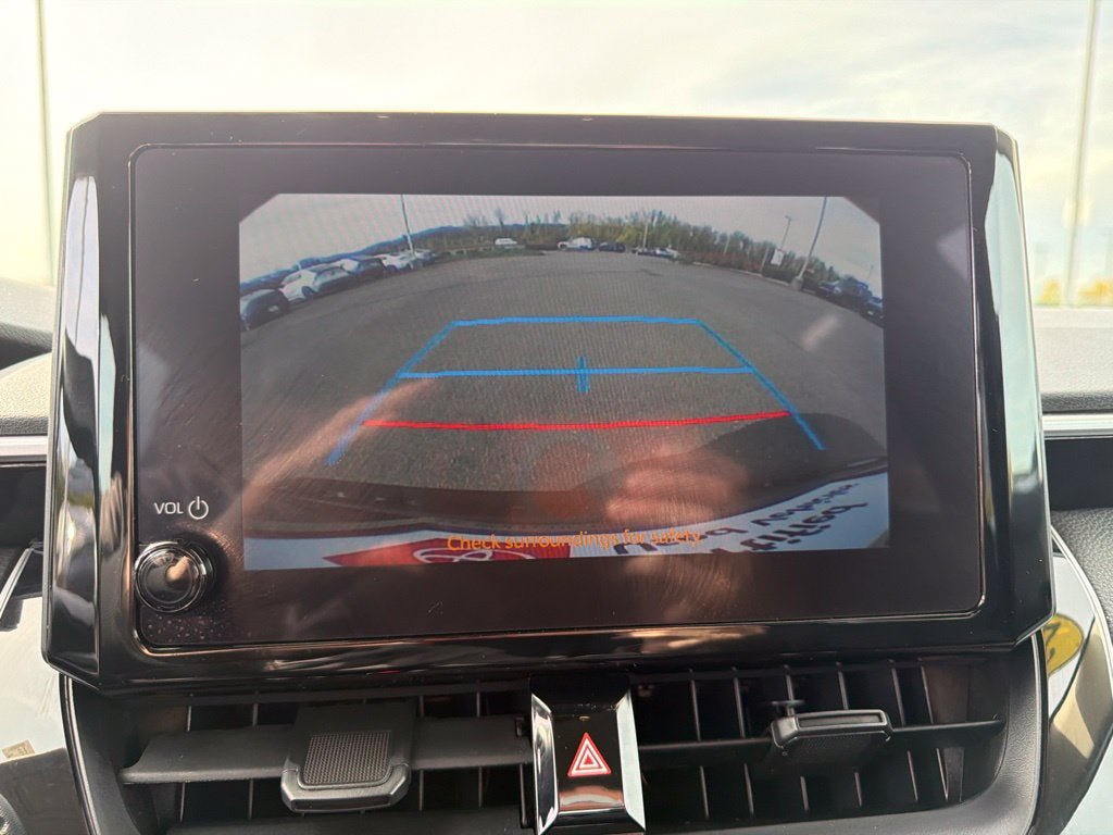 Used 2024 Toyota Corolla LE FWD image 15