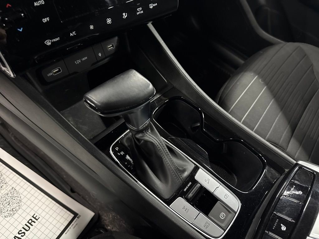 Used 2022 Hyundai Santa Cruz SEL Premium image 24