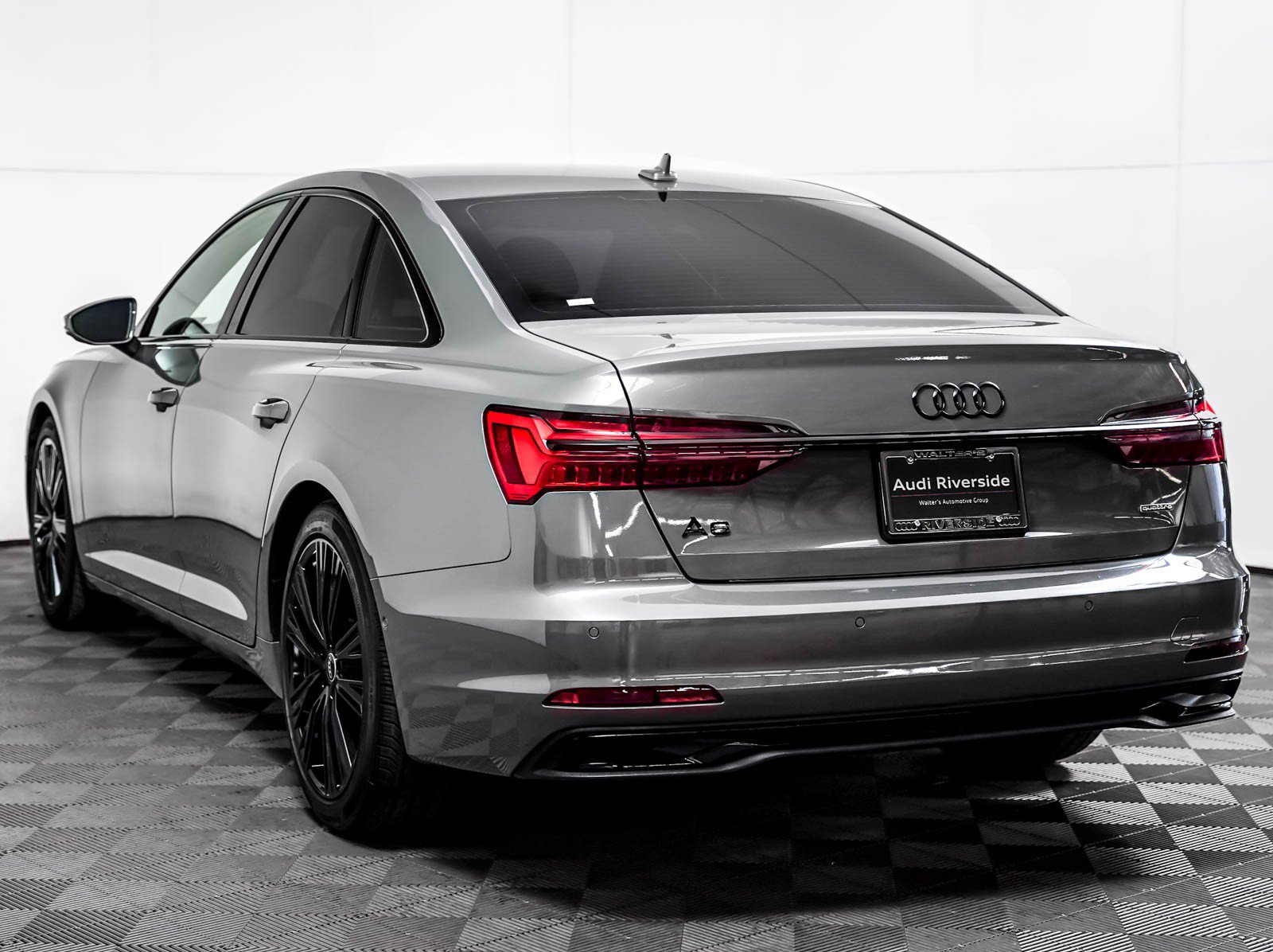 Used 2024 Audi A6 2.0T Premium w/ Convenience Package AWD/4WD image 2