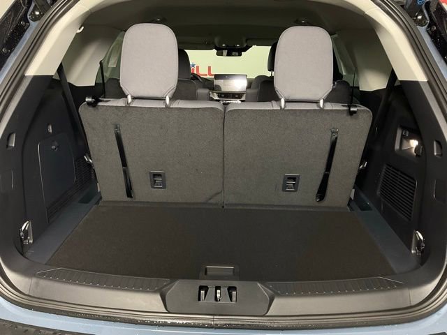 New 2026 Ford Explorer Active image 11