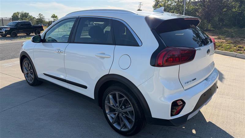 Used 2020 Kia Niro Touring FWD image 3