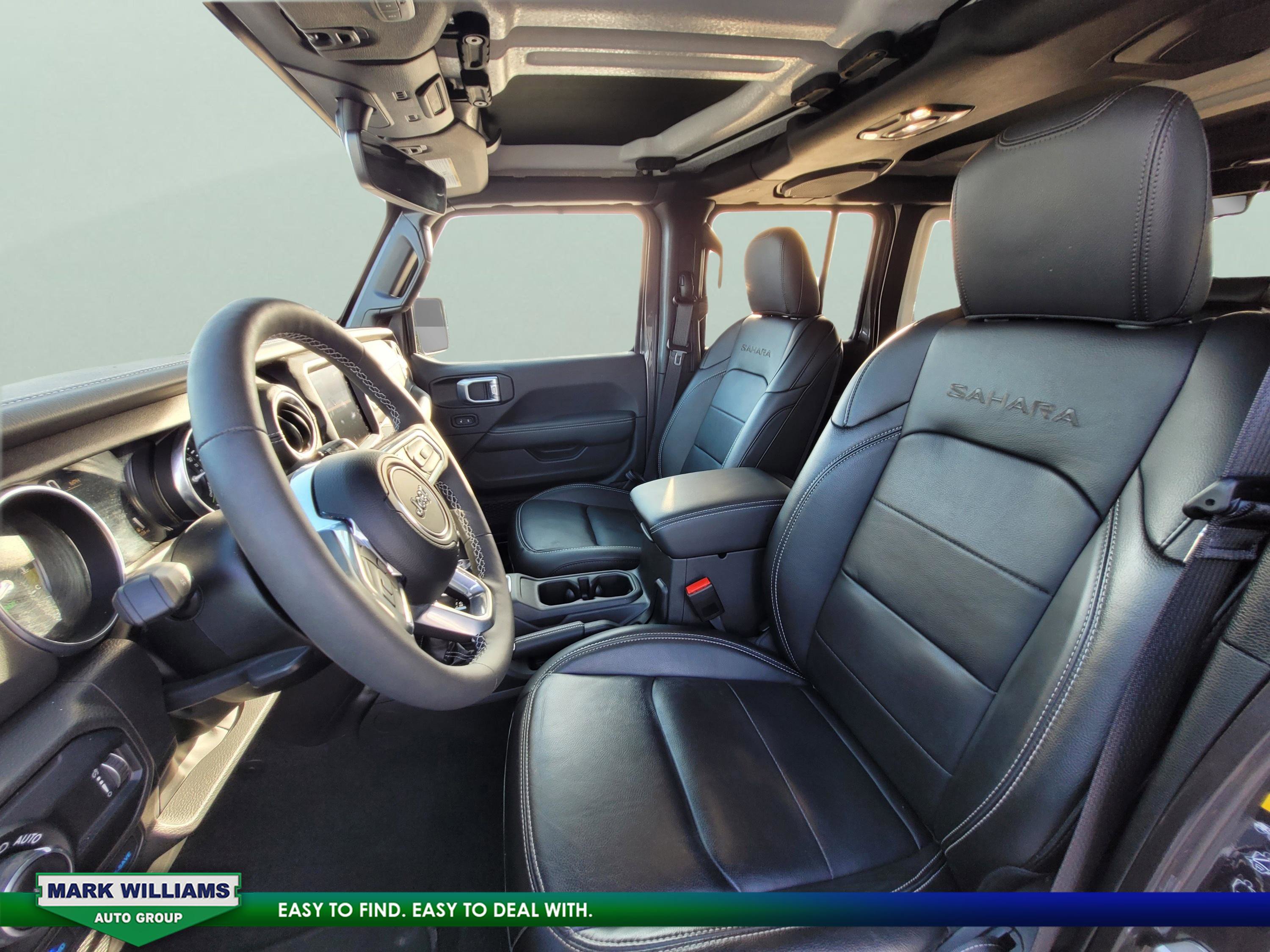 Used 2023 Jeep Wrangler Unlimited Sahara w/ Cold Weather Group image 19