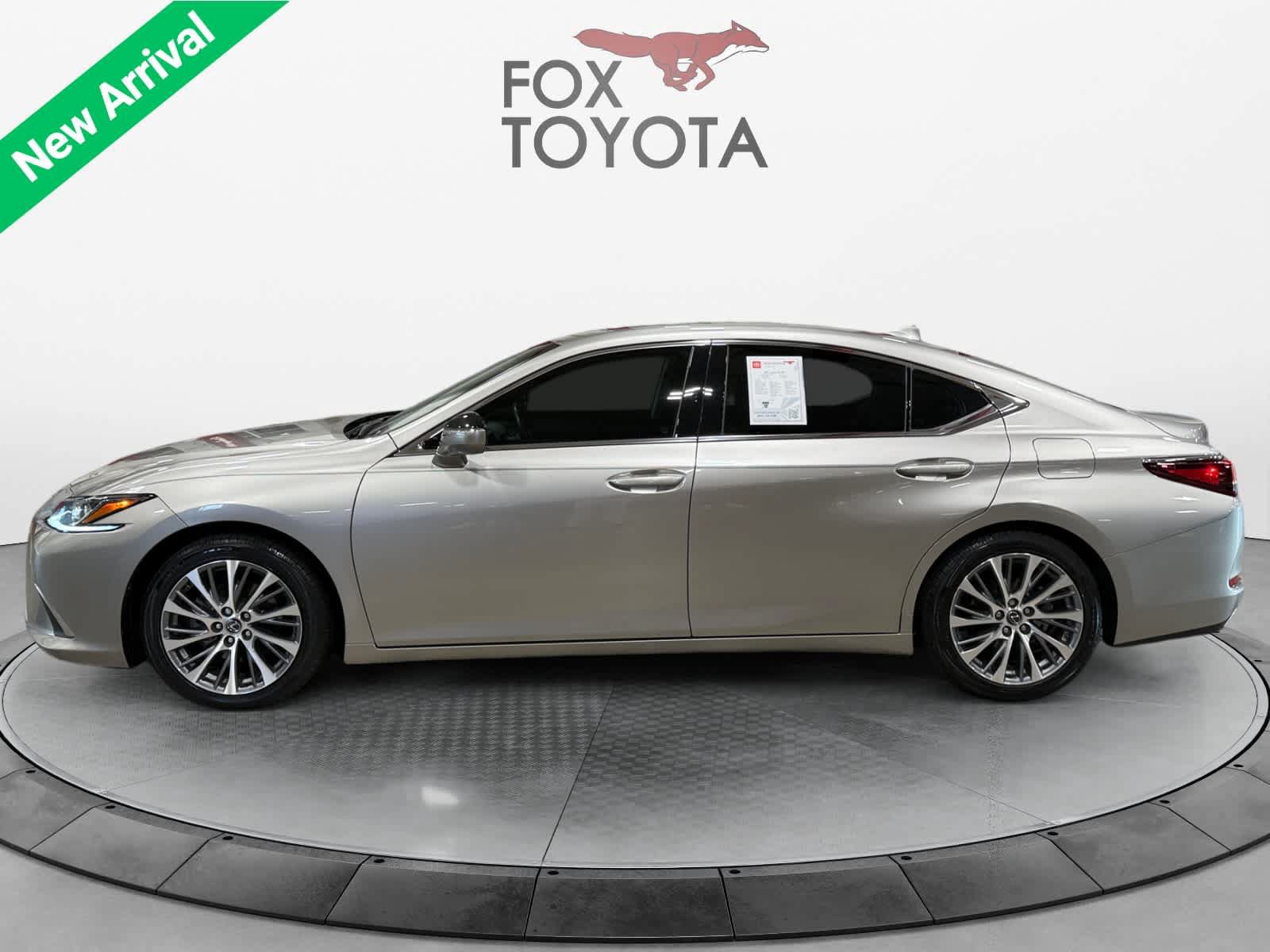 Used 2021 Lexus ES 350 w/ Premium Package FWD image 3