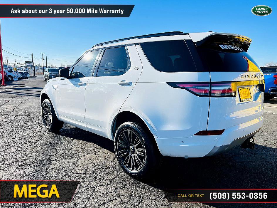 Used 2017 Land Rover Discovery HSE image 10