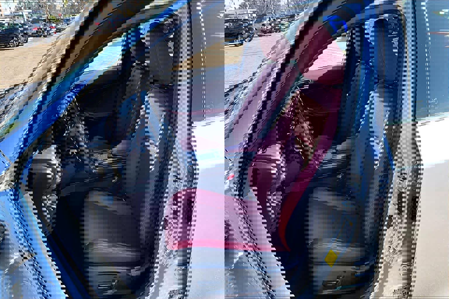 Certified 2025 Lexus IS 300 F Sport image 7