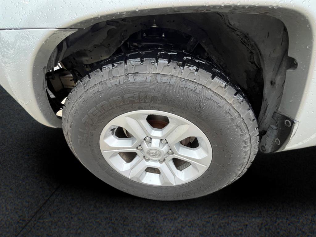 Used 2006 Toyota Tacoma 4x4 Double Cab image 11
