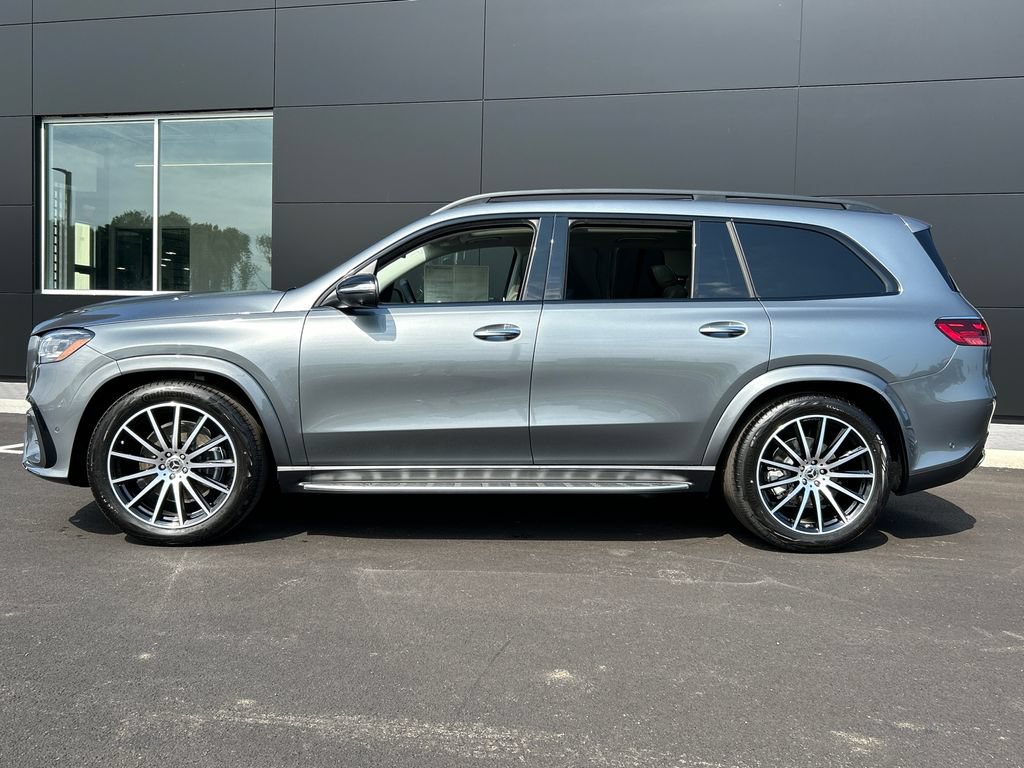 New 2026 Mercedes-Benz GLS 450 4MATIC image 4