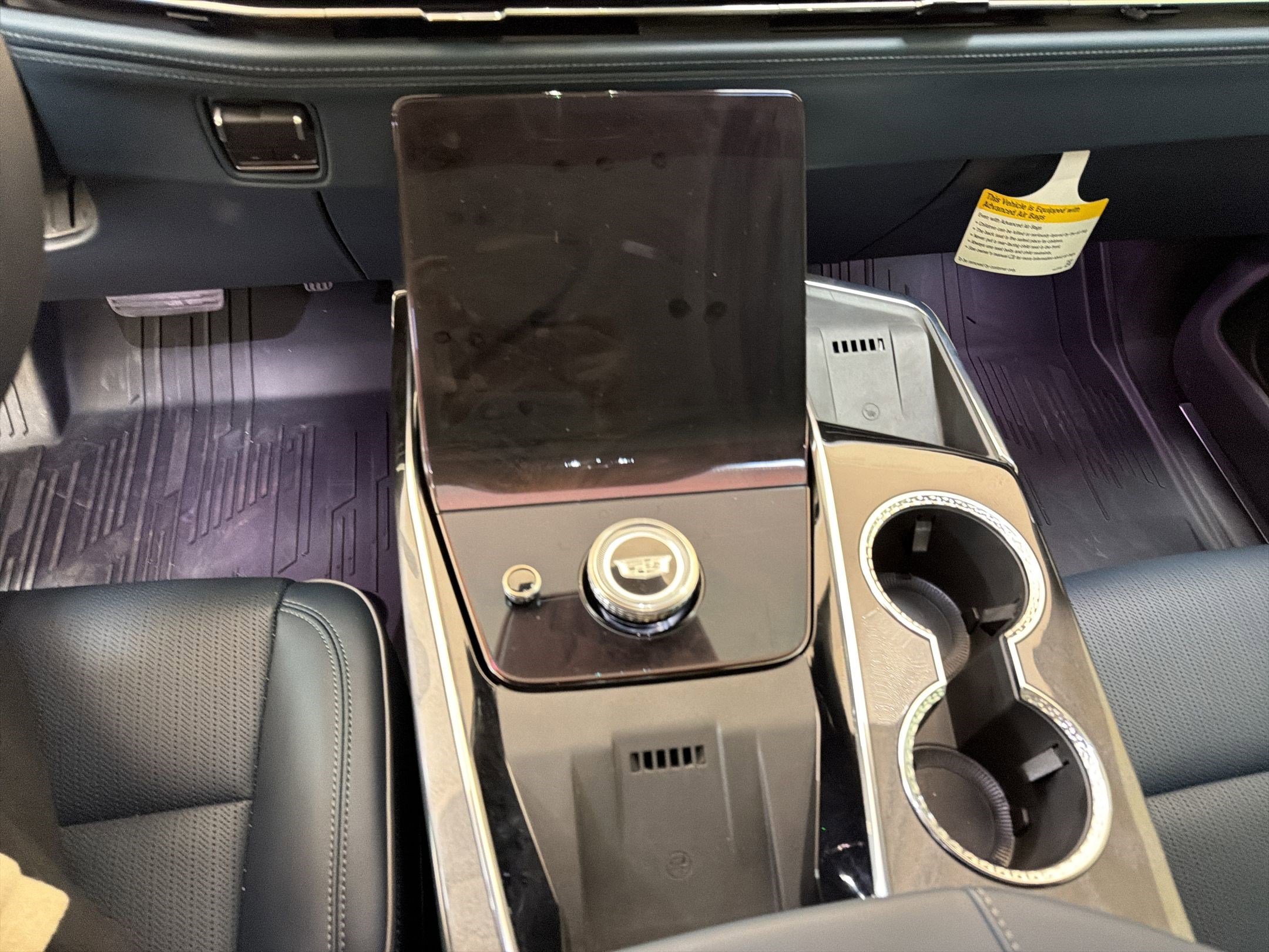 New 2026 Cadillac Escalade IQ Sport 2 w/ LPO, ONYX Package image 24