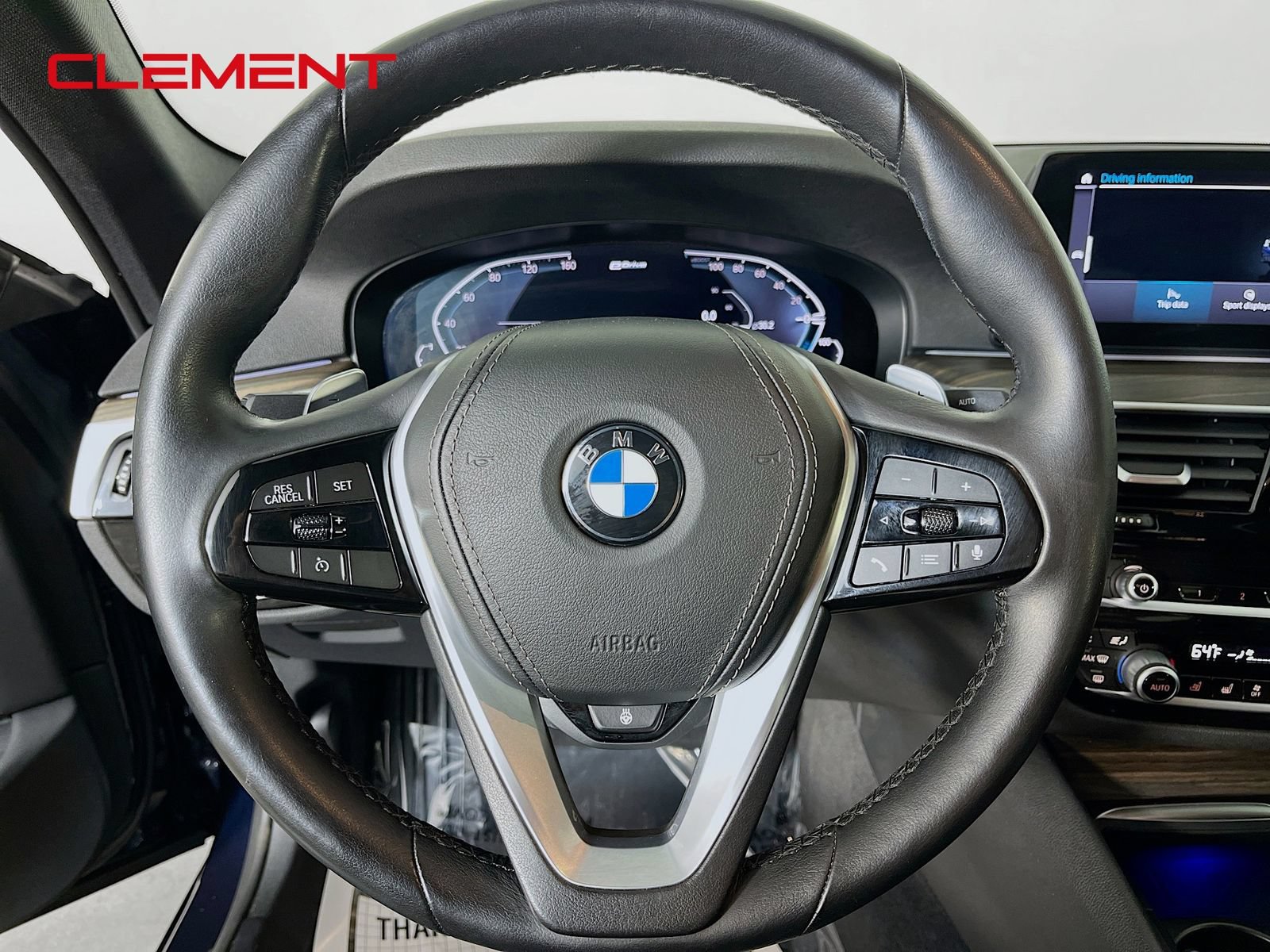 Used 2020 BMW 530e xDrive w/ Premium Package AWD/4WD image 14