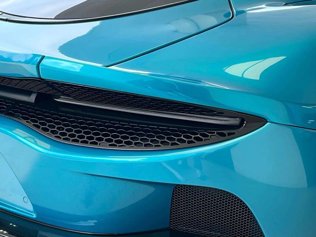 Used 2021 McLaren GT image 35