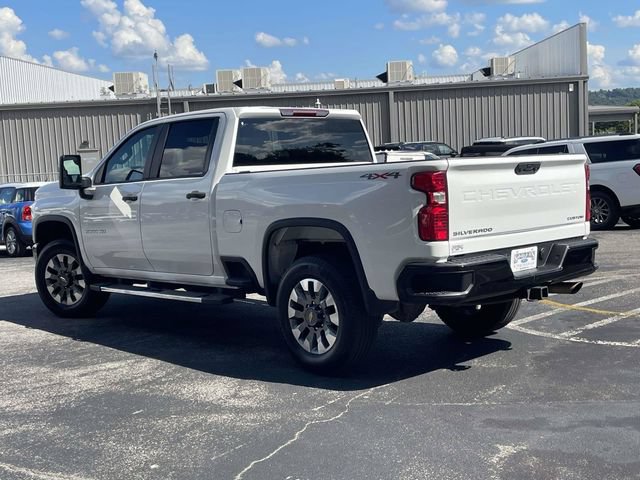 Used 2023 Chevrolet Silverado 2500 Custom w/ Gooseneck/5TH Wheel Package AWD/4WD image 6