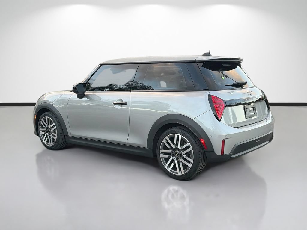 Used 2025 MINI Cooper S FWD image 5