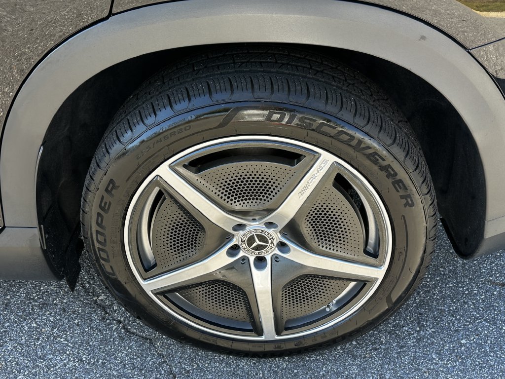 Certified 2025 Mercedes-Benz EQE 350+ SUV w/ AMG Line Exterior Package image 23