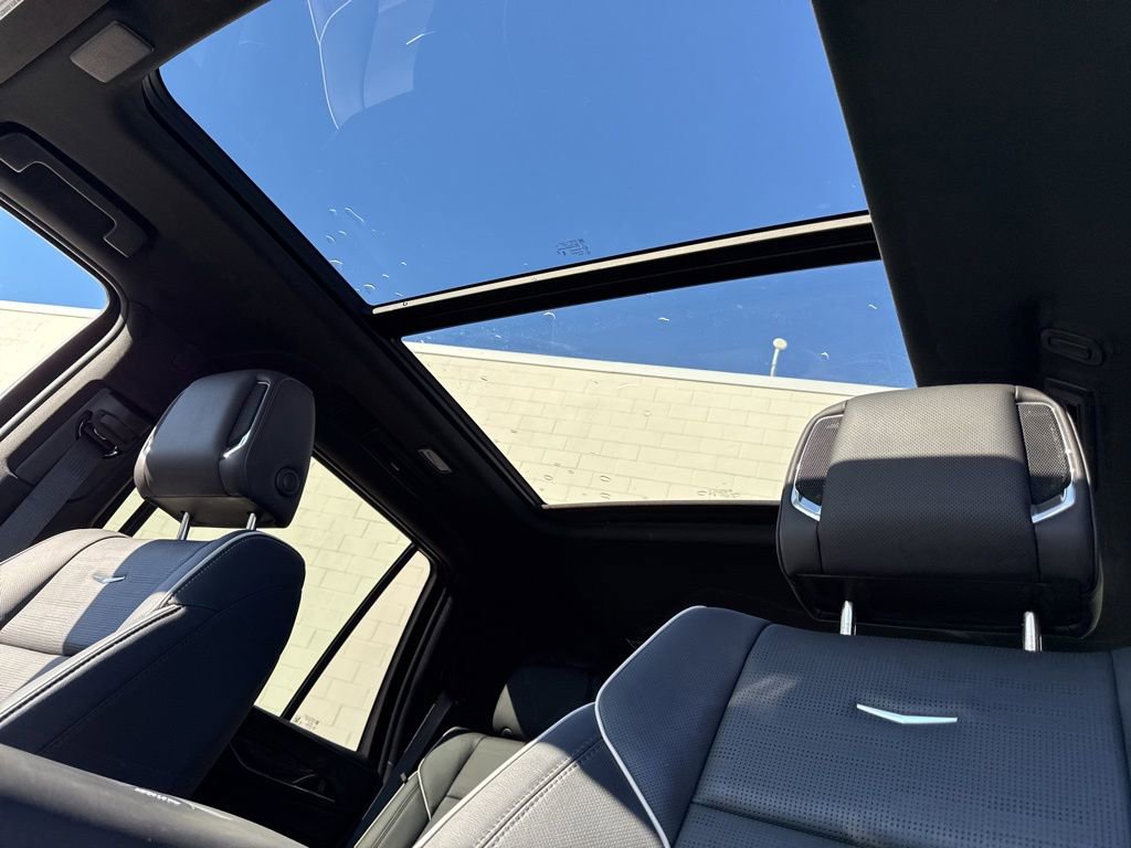 Used 2023 Cadillac Escalade Premium Luxury w/ LPO, Floor Liner Package image 35