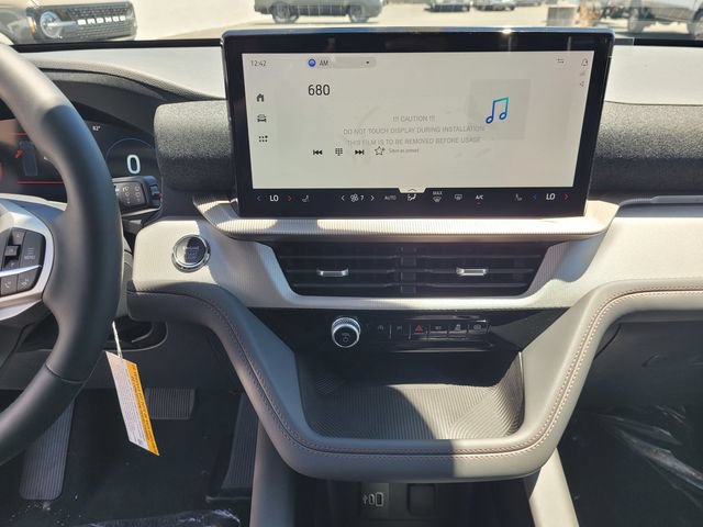 New 2026 Ford Explorer Active AWD/4WD image 10
