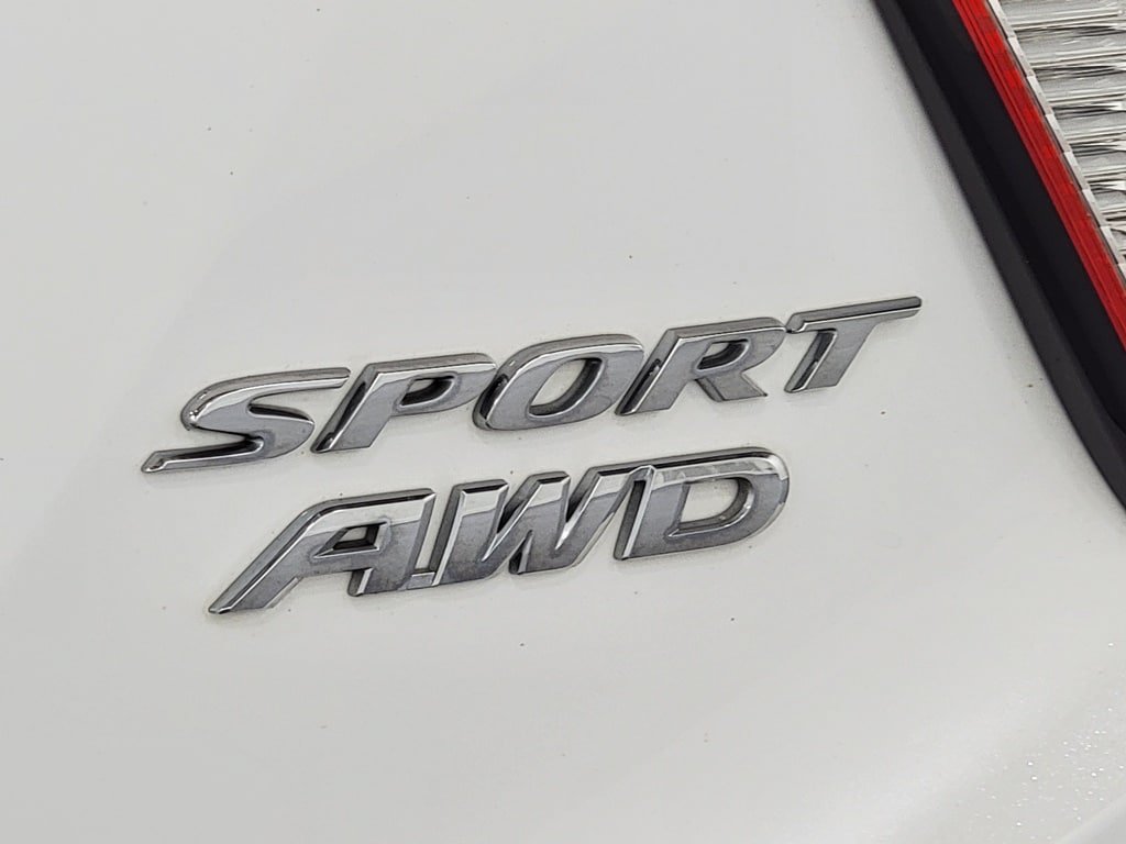 Used 2019 Honda HR-V Sport image 10