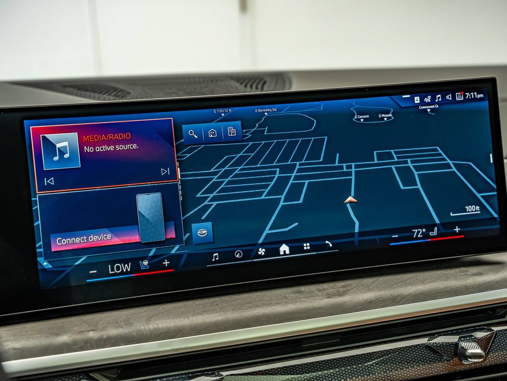 New 2027 BMW X7 xDrive40i AWD/4WD image 34