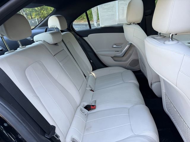 Used 2022 Mercedes-Benz A 220 4MATIC image 32