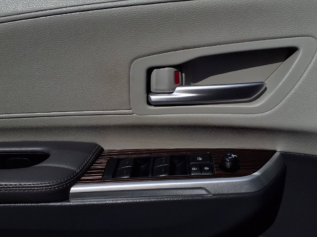Certified 2024 Toyota Sienna XLE FWD image 20