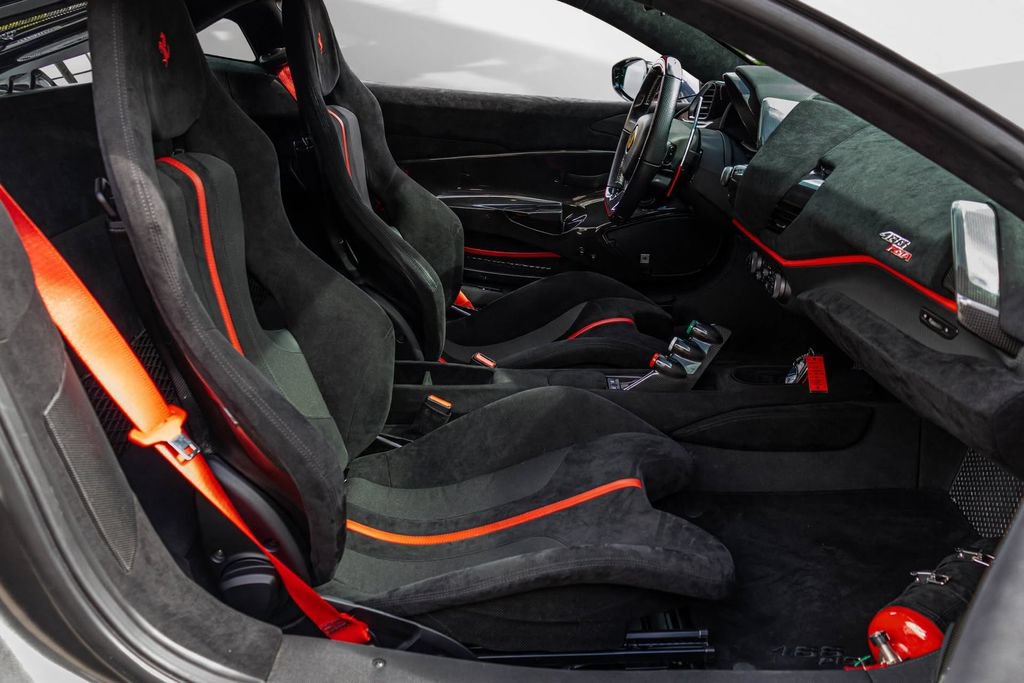 Certified 2019 Ferrari 488 Pista Coupe RWD image 55