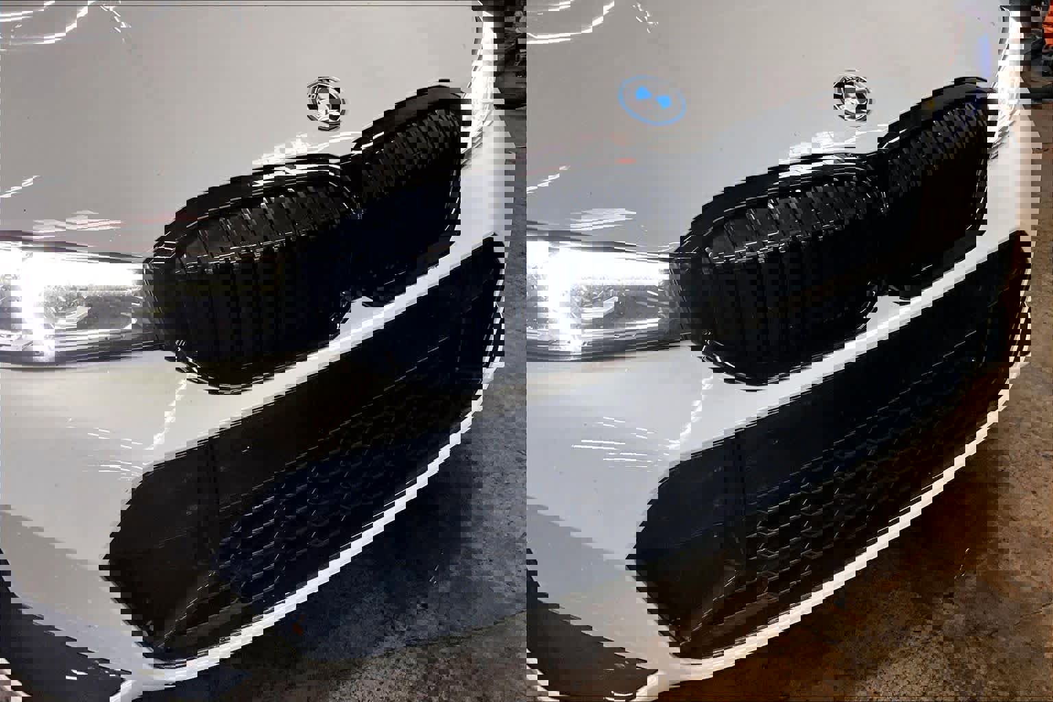 Certified 2023 BMW 330e xDrive w/ M Sport Package image 32