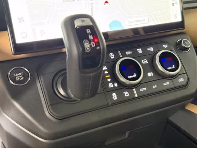 New 2026 Land Rover Defender 110 X-Dynamic SE AWD/4WD image 27