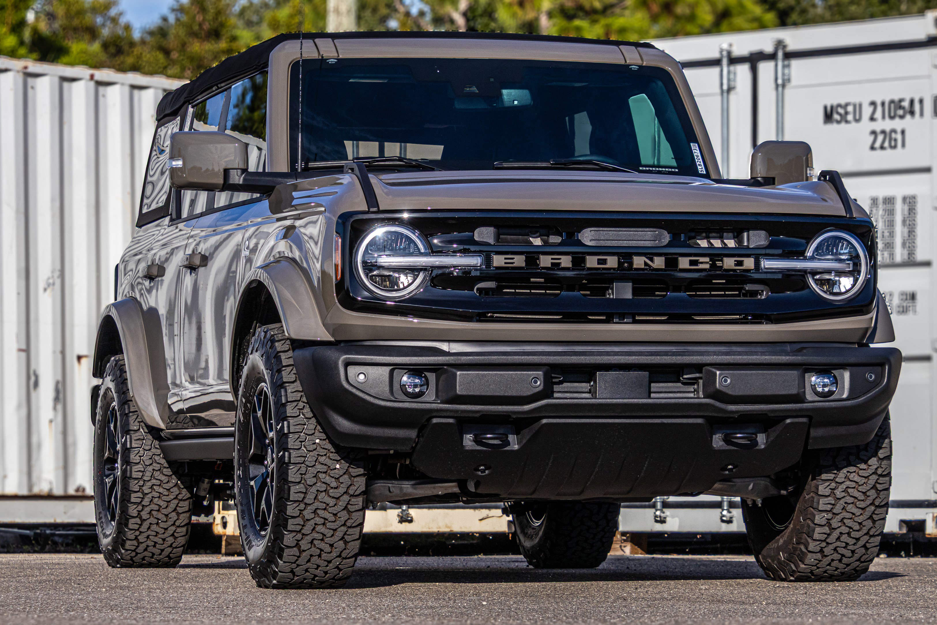 New 2025 Ford Bronco Outer Banks