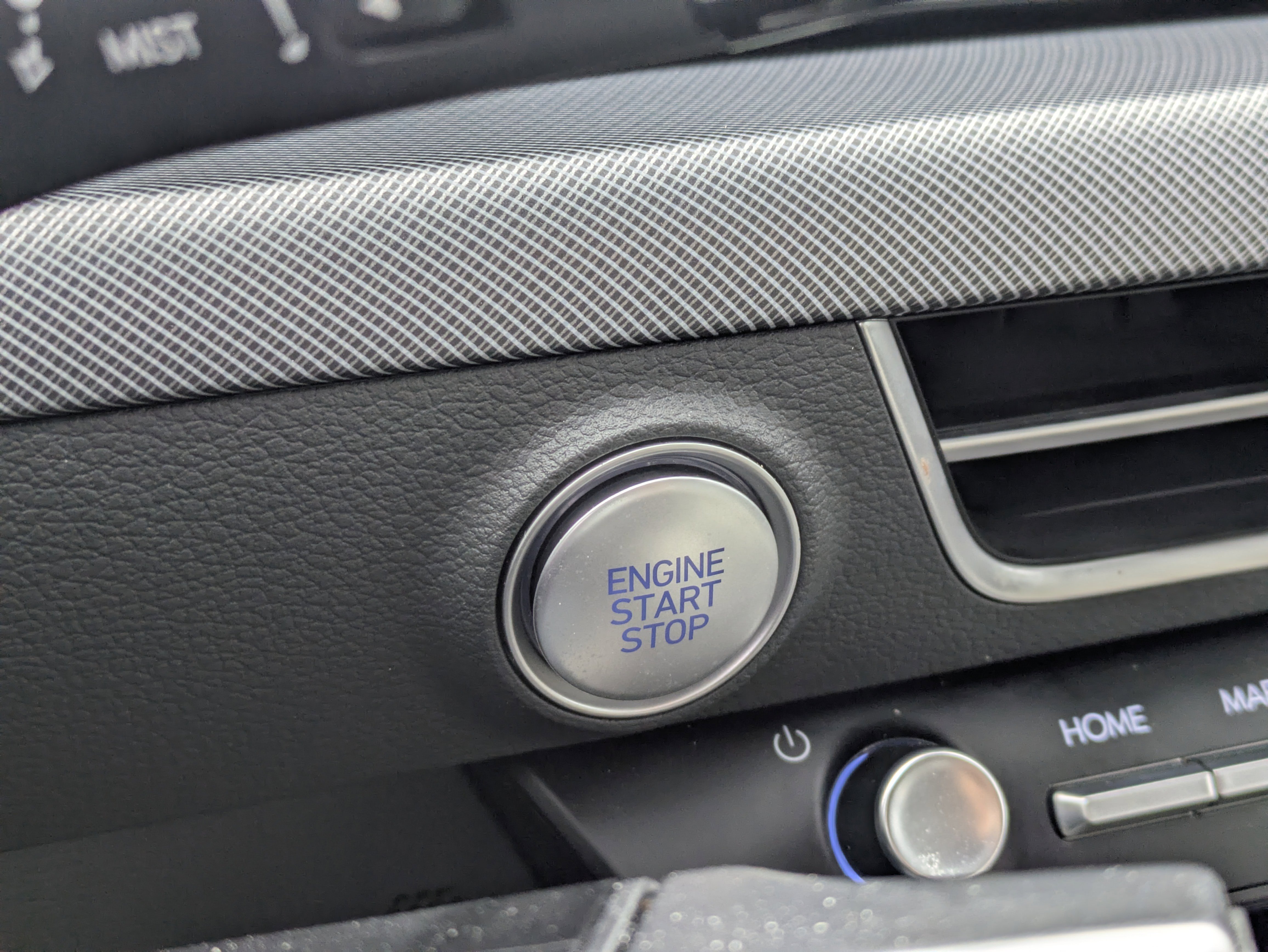 Certified 2024 Hyundai Sonata SEL w/ Convenience Package image 30