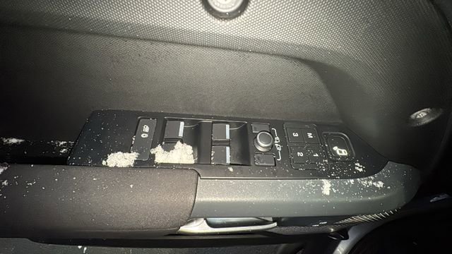 Used 2022 Land Rover Defender 110 X-Dynamic SE image 9