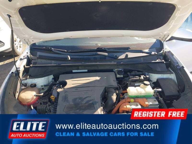 Used 2019 Kia Niro LX image 20