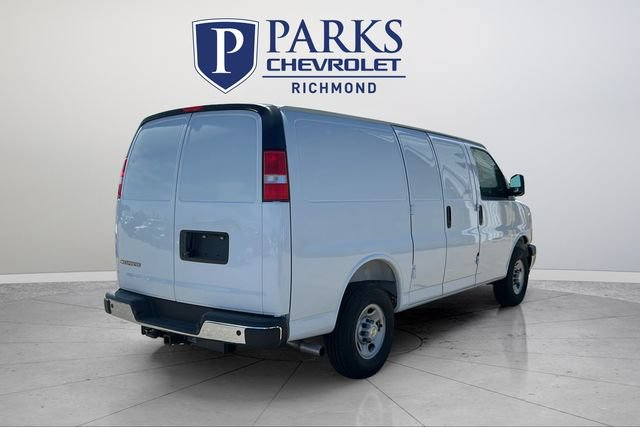 New 2025 Chevrolet Express 2500 RWD image 8