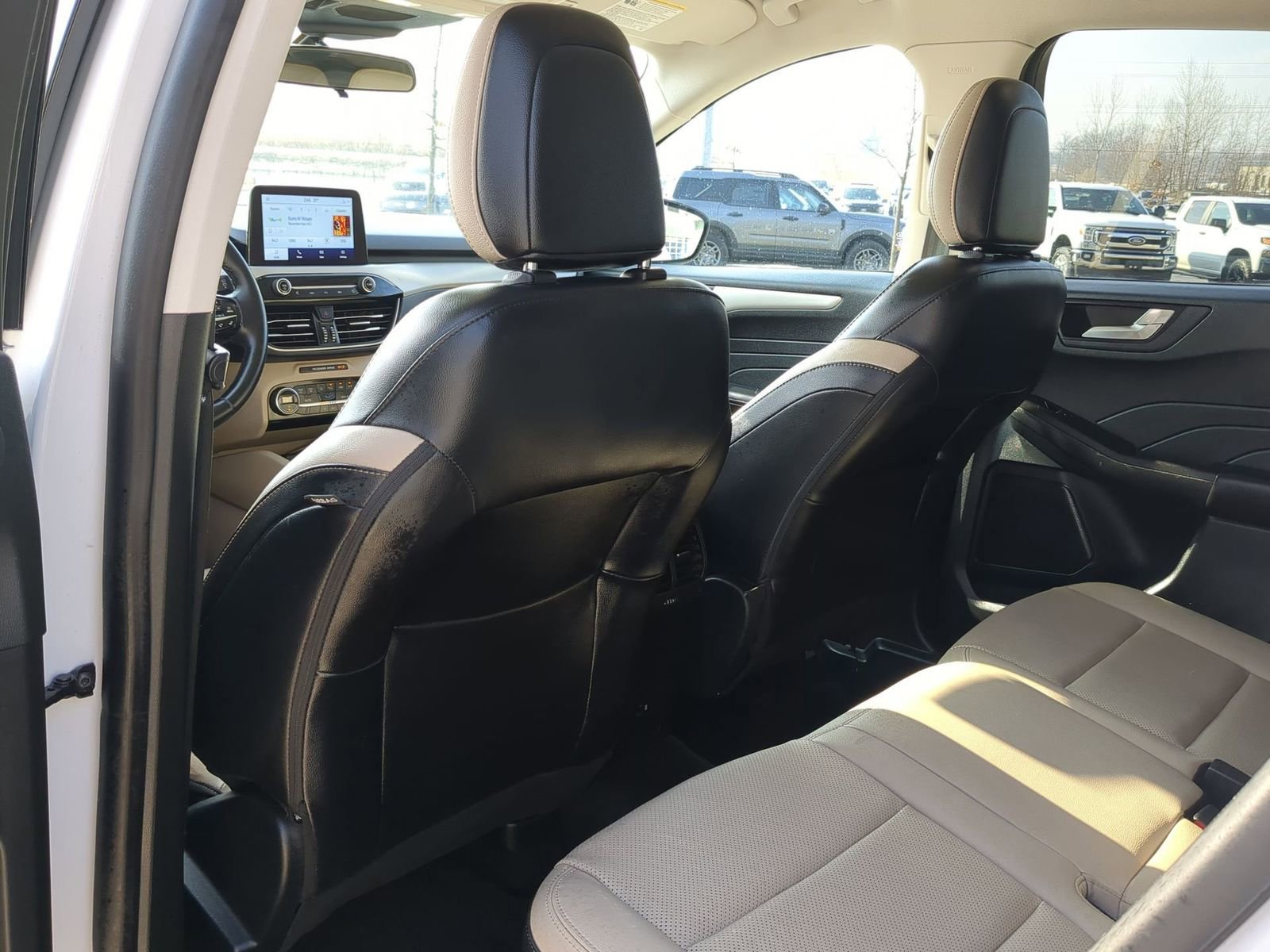 Used 2021 Ford Escape SEL w/ Technology Package image 22