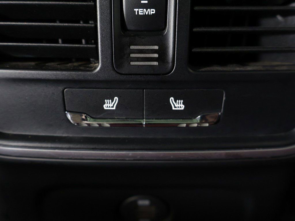 Used 2018 Porsche Macan GTS w/ Premium Package Plus image 60