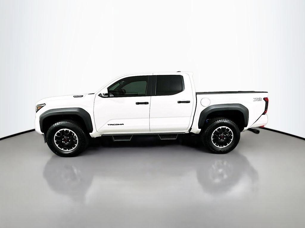 Certified 2025 Toyota Tacoma TRD Off-Road w/ TRD Off Road Upgrade Package AWD/4WD image 8