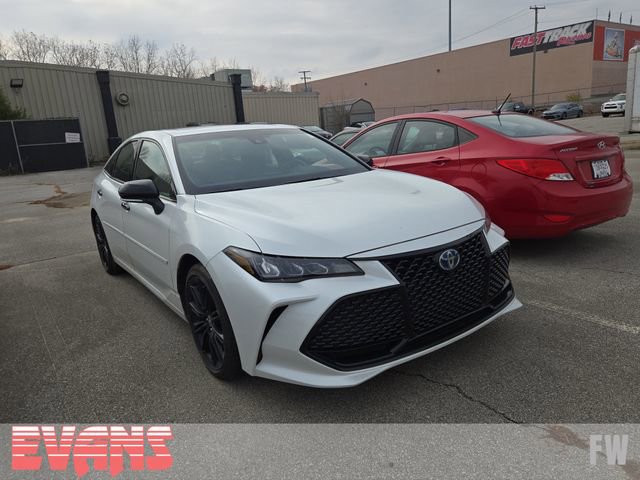 Used 2022 Toyota Avalon XSE w/ Protection Package (TMS)