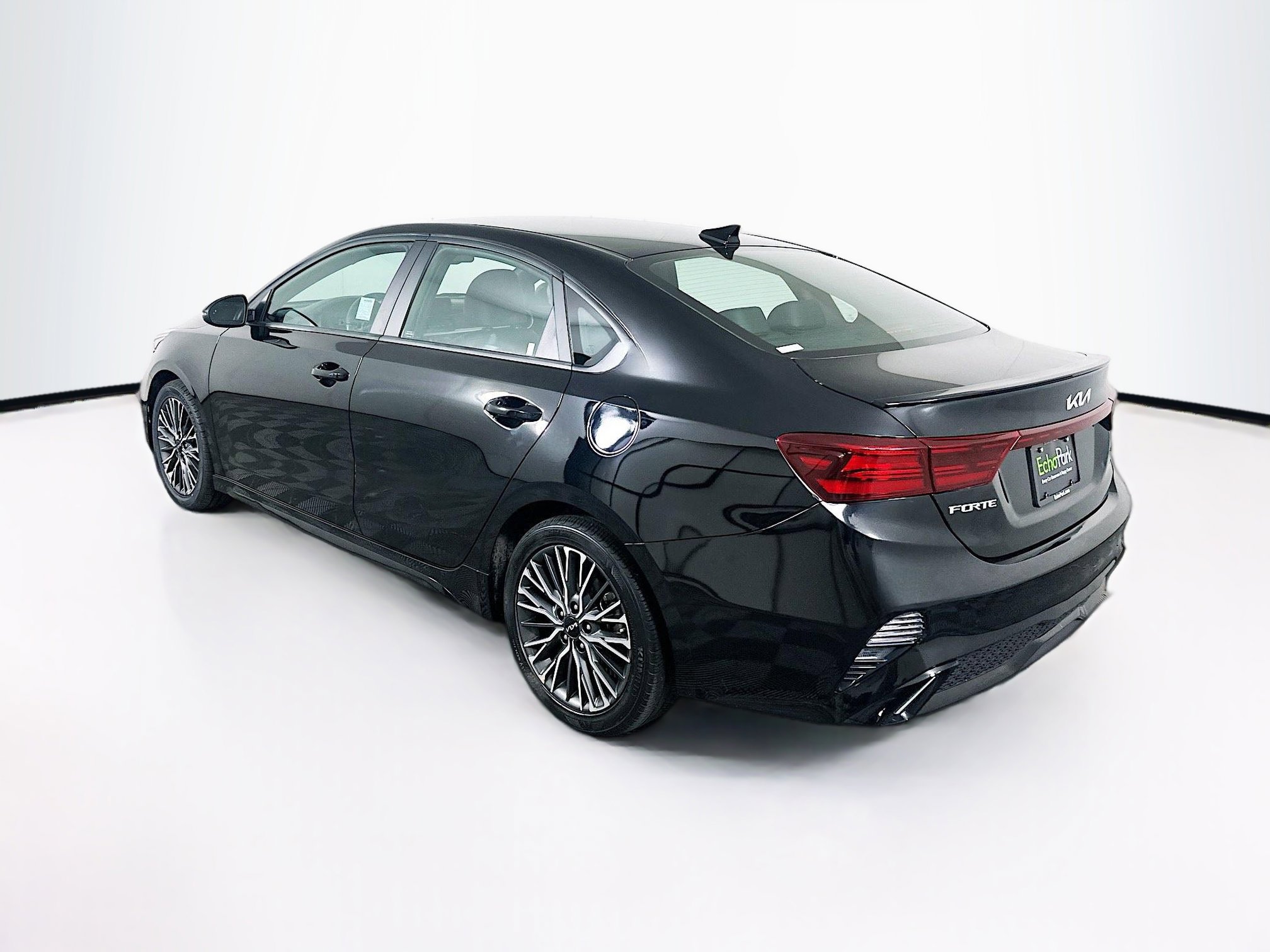Used 2023 Kia Forte GT-Line image 5