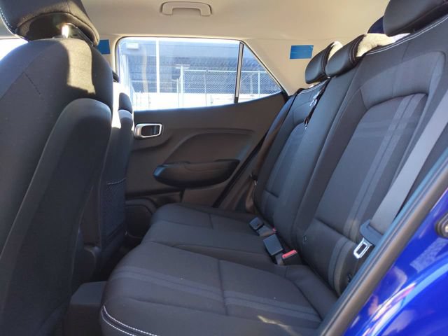 Used 2021 Hyundai Venue SEL FWD image 12