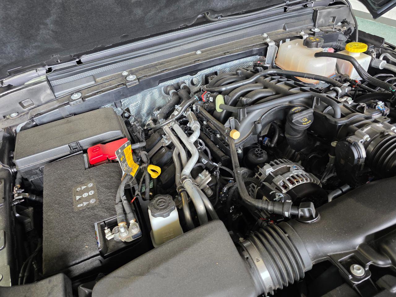 Used 2025 Jeep Gladiator Sport image 43