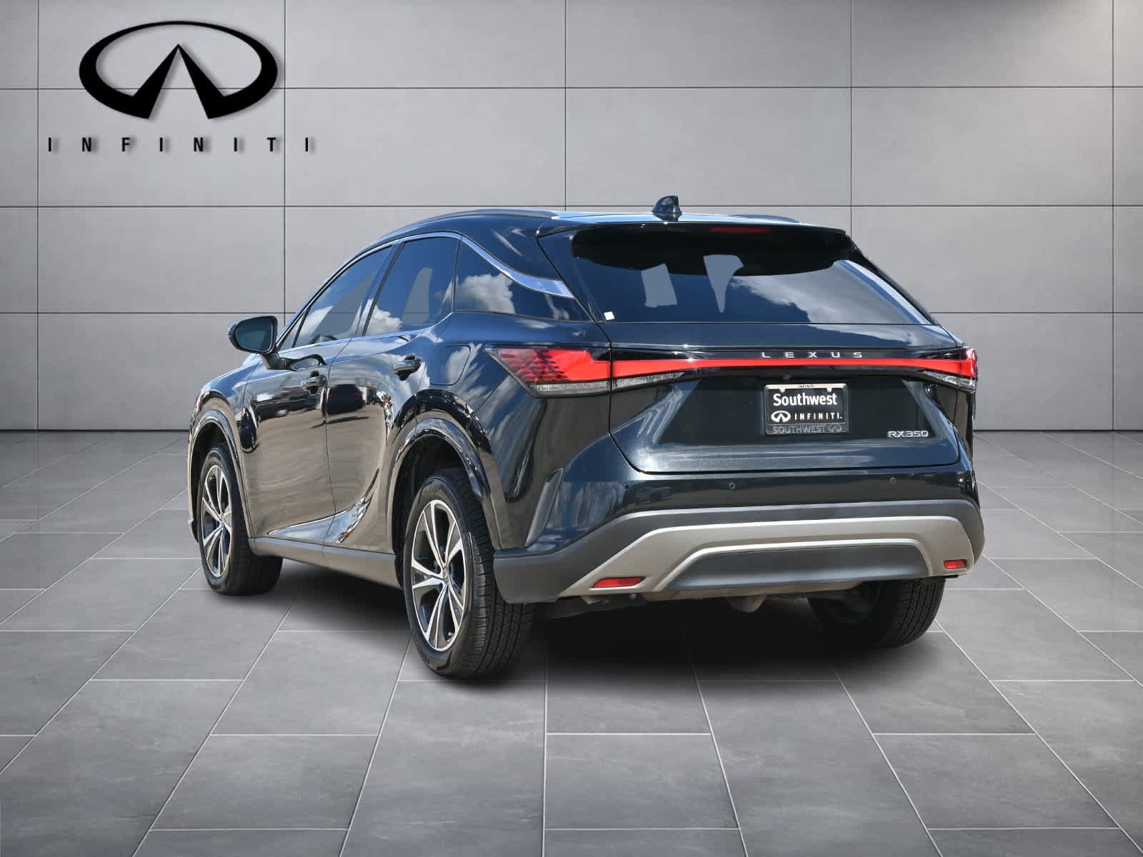 Used 2024 Lexus RX 350 Premium w/ Accessory Package (Z1) FWD image 5