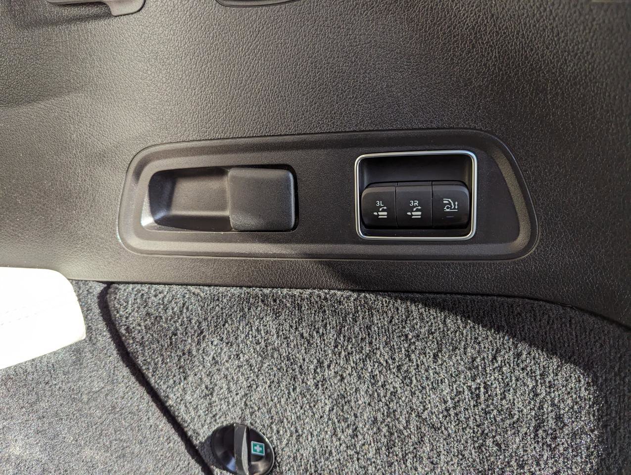 Used 2022 Mercedes-Benz GLS 450 4MATIC image 45