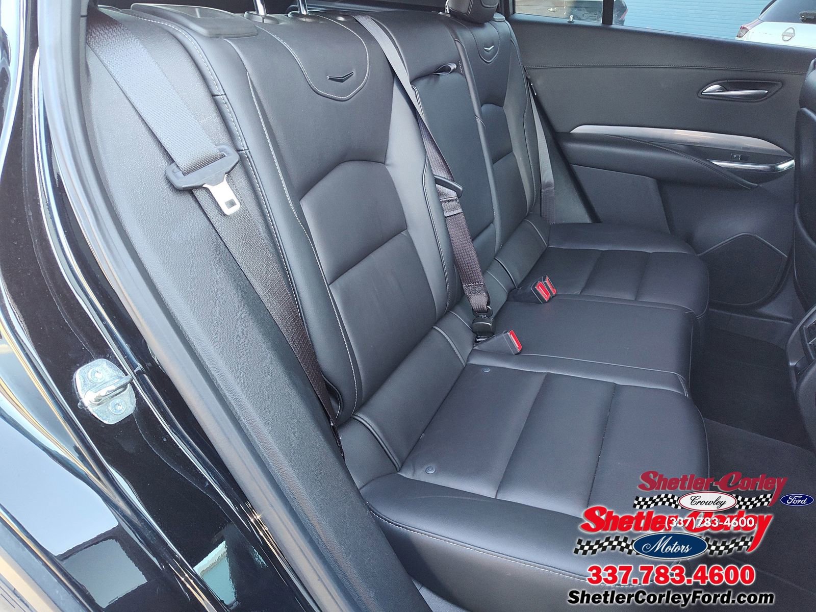 Used 2024 Cadillac XT4 Premium Luxury image 28