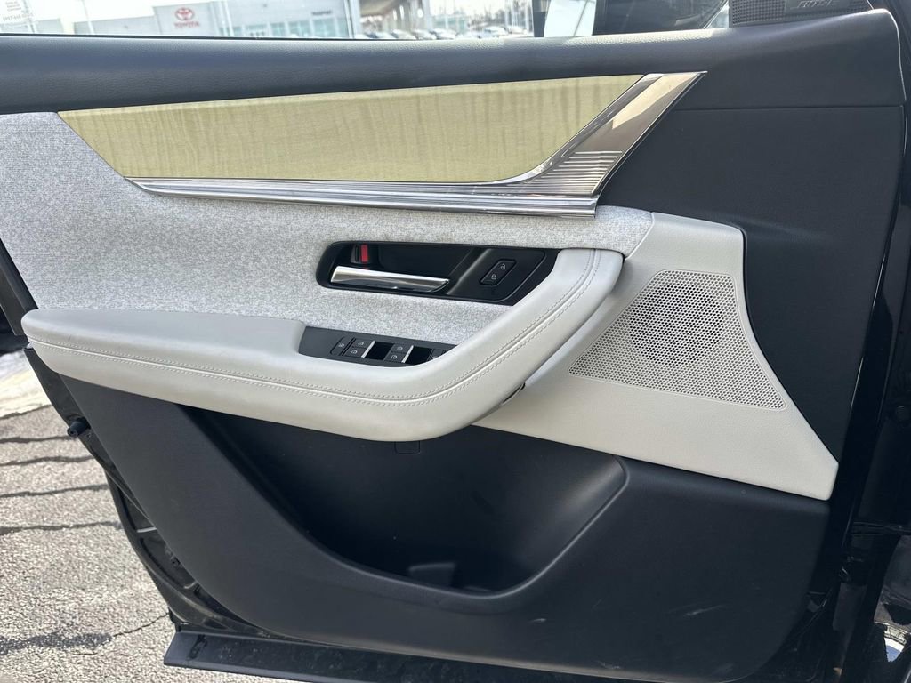 Certified 2025 MAZDA CX-90 3.3 Turbo S w/ Premium Plus image 26