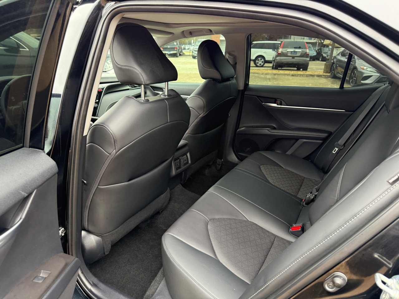 Used 2023 Toyota Camry XSE image 21