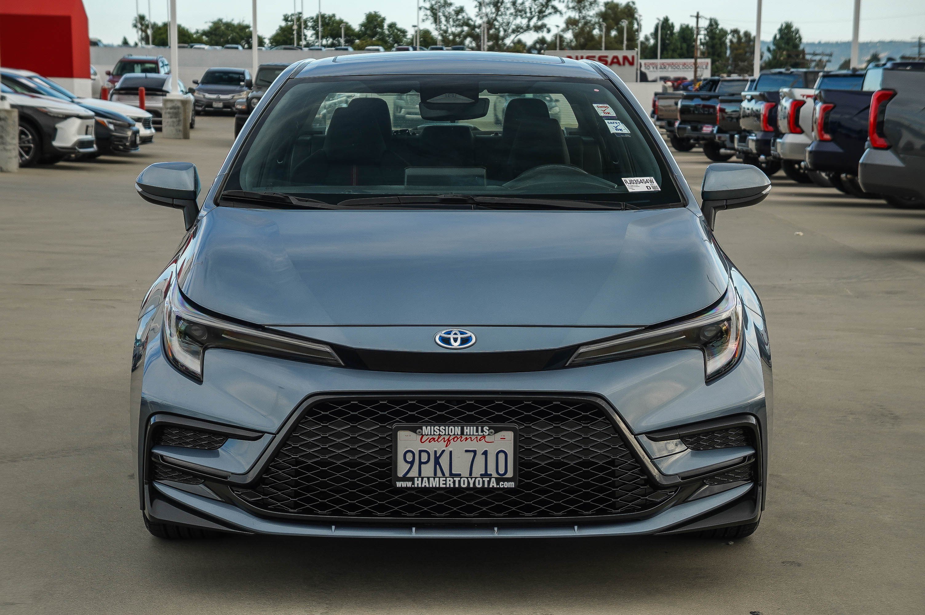 Certified 2024 Toyota Corolla SE w/ SE Package FWD image 2