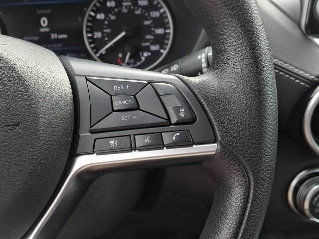 Used 2024 Nissan Sentra SV FWD image 24