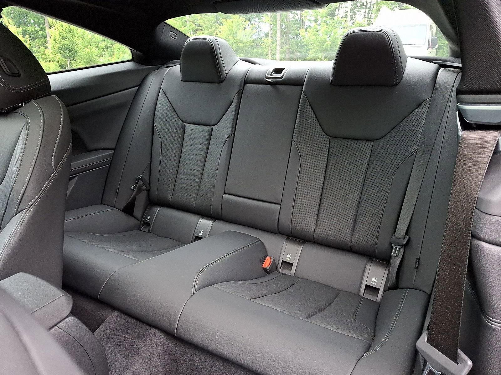 Used 2022 BMW M440i Coupe w/ Premium Package RWD image 10