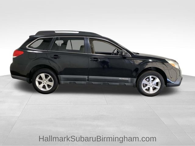 Used 2014 Subaru Outback 3.6R Limited w/ Moonroof Package image 2