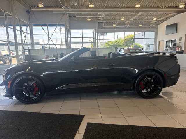 Used 2024 Chevrolet Camaro SS RWD image 2