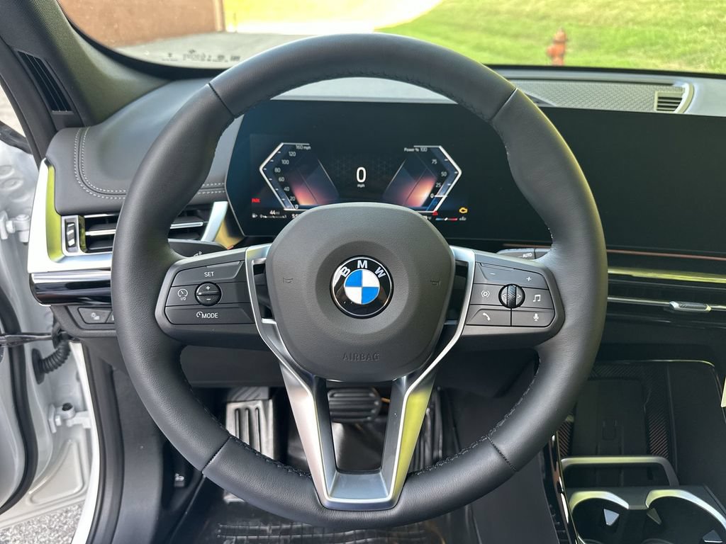 Used 2026 BMW X1 xDrive28i w/ Convenience Package AWD/4WD image 17