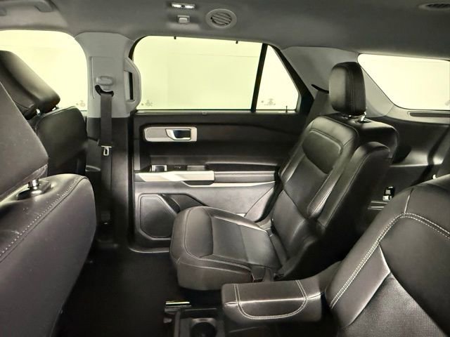 Used 2021 Ford Explorer Limited w/ Equipment Group 301A image 39